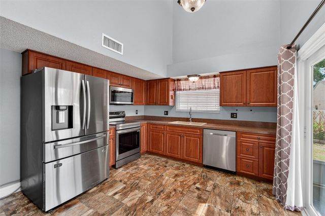 601 WEATHERVANE COURT, Brandon, FL 33511