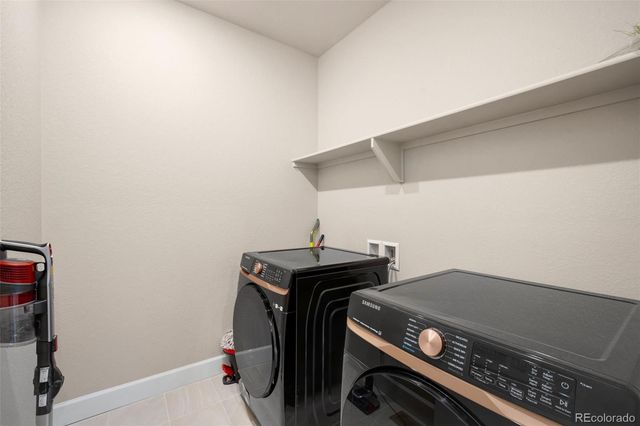 9792 Banner Peak Street, Littleton, CO 80125