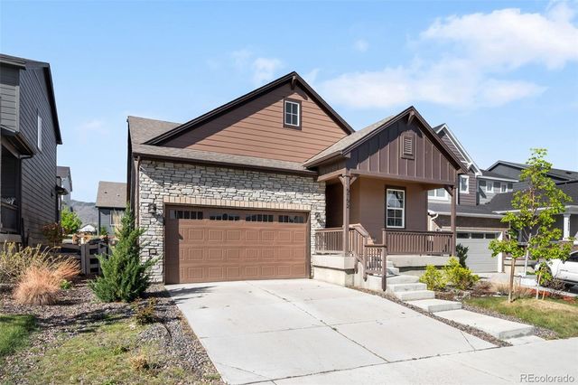 9792 Banner Peak Street, Littleton, CO 80125