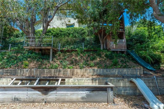 12700 Westminster Avenue, Los Angeles, CA 90066