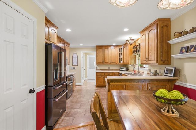 145 County Road 573, Englewood, TN 37329