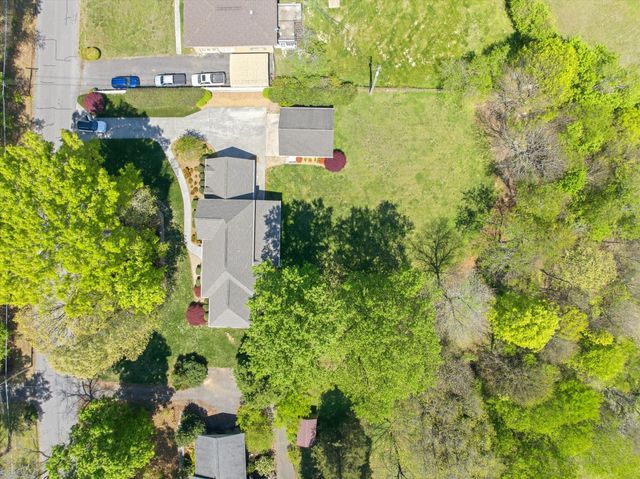 145 County Road 573, Englewood, TN 37329