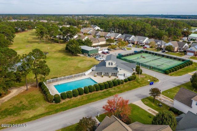 4002 Barnes Bluff Drive SE, Southport, NC 28461
