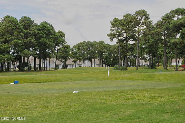 4002 Barnes Bluff Drive SE, Southport, NC 28461