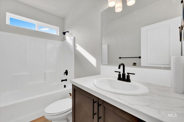 3346 E Fitz Roy Ct., Kuna, ID 83634