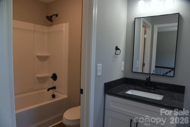 1134 Lyndsey Brooke Court, Lincolnton, NC 28092