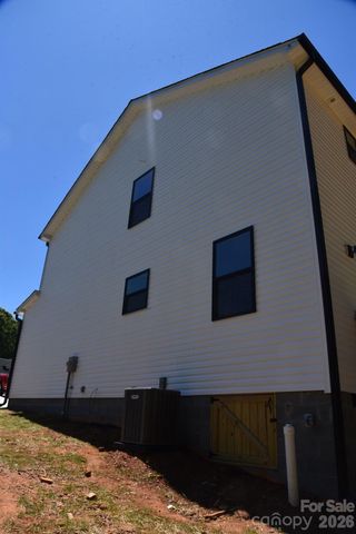 1134 Lyndsey Brooke Court, Lincolnton, NC 28092