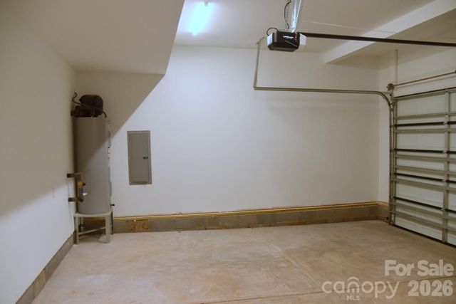 1134 Lyndsey Brooke Court, Lincolnton, NC 28092