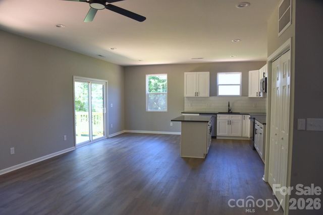1134 Lyndsey Brooke Court, Lincolnton, NC 28092