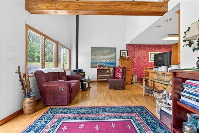 303 Oak Ridge DR, Bassett, VA 24055