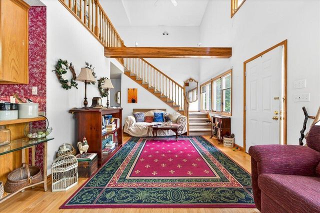 303 Oak Ridge DR, Bassett, VA 24055