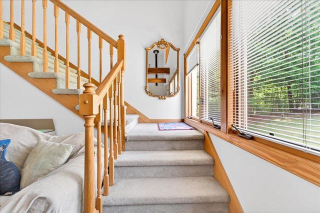 303 Oak Ridge DR, Bassett, VA 24055