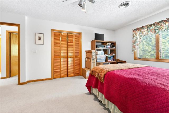 303 Oak Ridge DR, Bassett, VA 24055