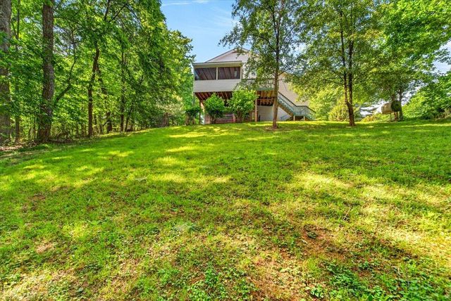 303 Oak Ridge DR, Bassett, VA 24055