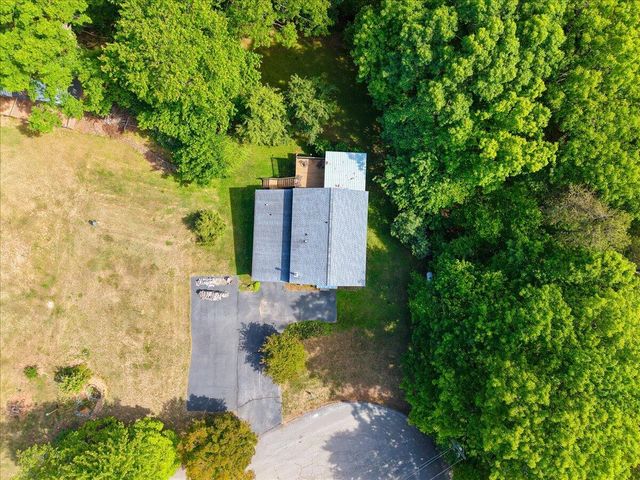 303 Oak Ridge DR, Bassett, VA 24055