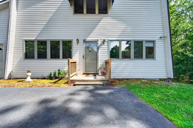 303 Oak Ridge DR, Bassett, VA 24055