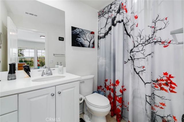877 Orchid C, Azusa, CA 91702