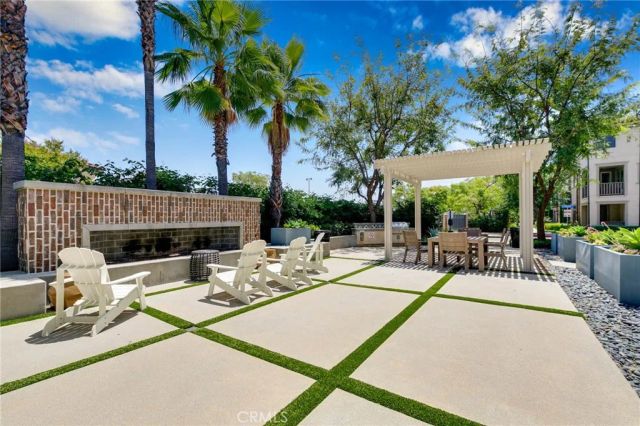 877 Orchid C, Azusa, CA 91702