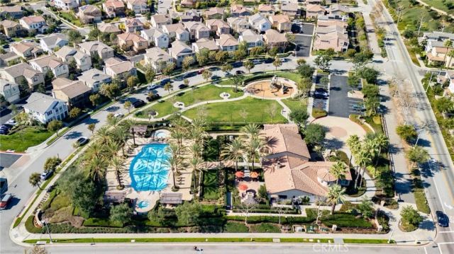 877 Orchid C, Azusa, CA 91702