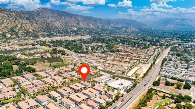 877 Orchid C, Azusa, CA 91702