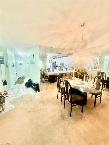 281 Gabriel CIR 6, Naples, FL 34104