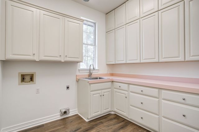 2625 Clear Lake Road, Weatherford, TX 76087