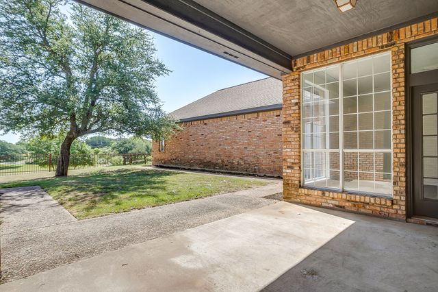 2625 Clear Lake Road, Weatherford, TX 76087