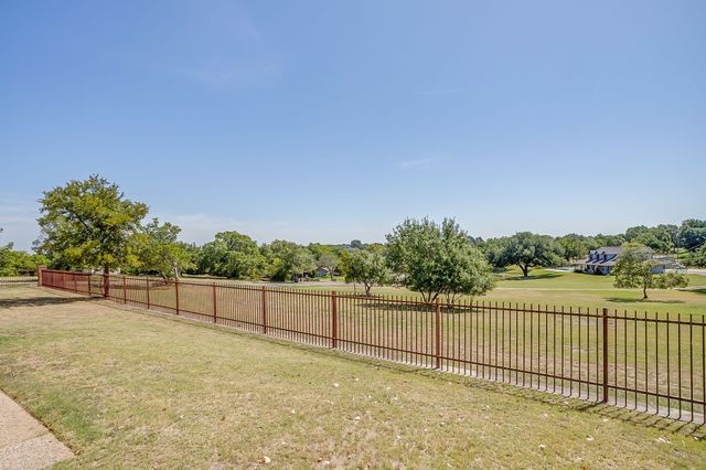 2625 Clear Lake Road, Weatherford, TX 76087