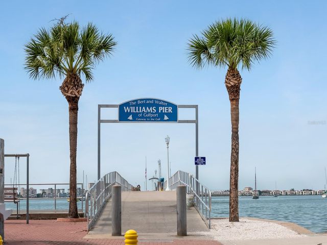 5939 9TH AVENUE S, Gulfport, FL 33707
