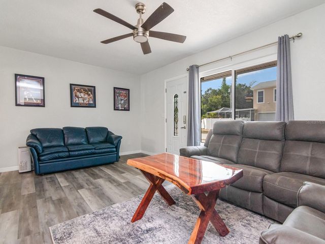 5939 9TH AVENUE S, Gulfport, FL 33707
