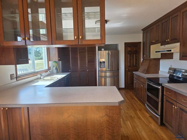 3120 IRIS DR, Rapid City, SD 57702