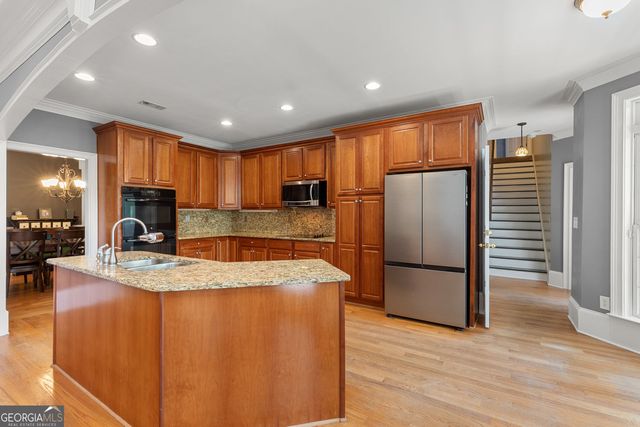 2294 Hollonville Road, Brooks, GA 30205