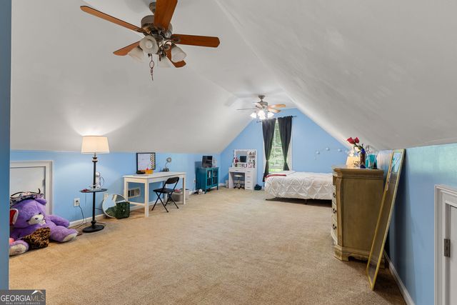 2294 Hollonville Road, Brooks, GA 30205