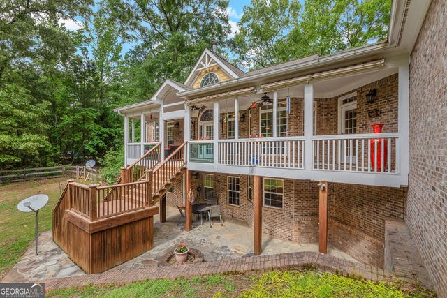 2294 Hollonville Road, Brooks, GA 30205