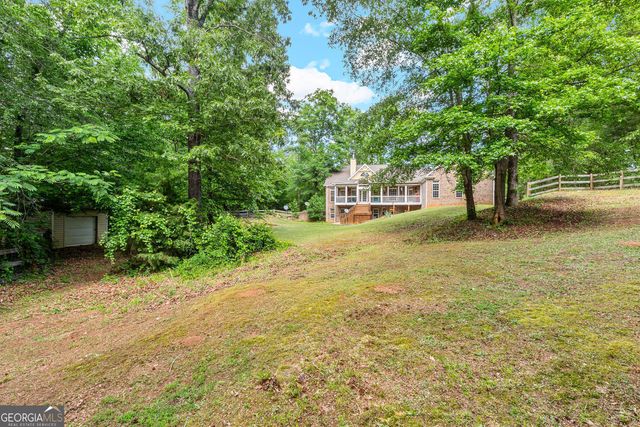 2294 Hollonville Road, Brooks, GA 30205