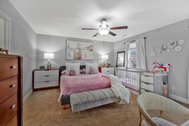 1043 Berra Dr, Springfield, TN 37172