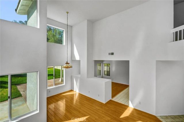 20034 Curassow Court, Canyon Country, CA 91351