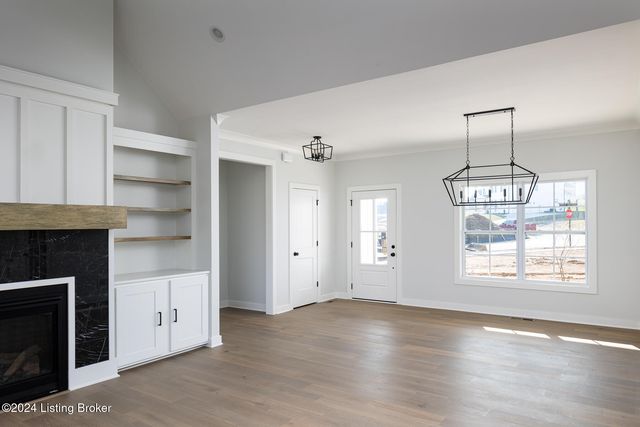 6301 Leyton Ct, Crestwood, KY 40014