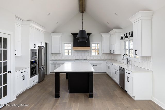 6301 Leyton Ct, Crestwood, KY 40014