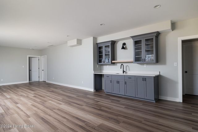 6301 Leyton Ct, Crestwood, KY 40014