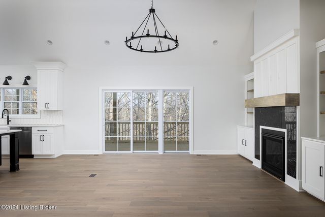 6301 Leyton Ct, Crestwood, KY 40014