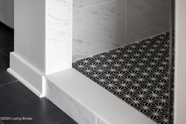 6301 Leyton Ct, Crestwood, KY 40014