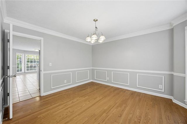 590 Ridgemont Drive, Roswell, GA 30076