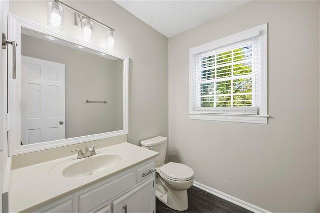 590 Ridgemont Drive, Roswell, GA 30076