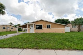 1920 SW 64th Ave, North Lauderdale, FL 33068