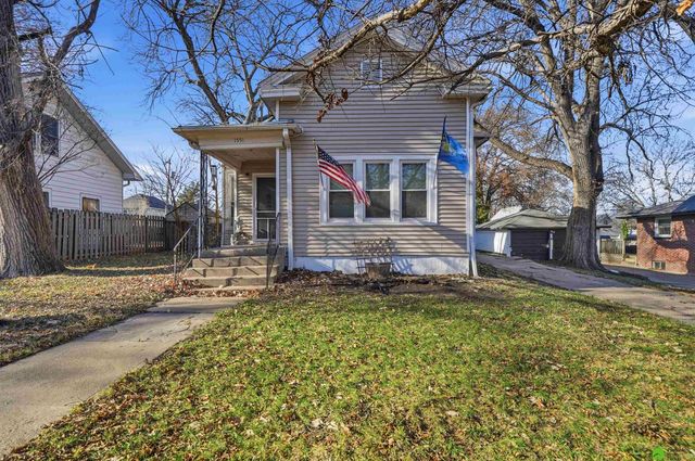 1551 N 32nd Street, Lincoln, NE 68503