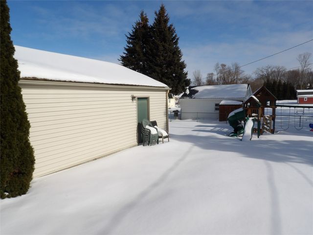 1315 OREGON Avenue, Erie, PA 16505