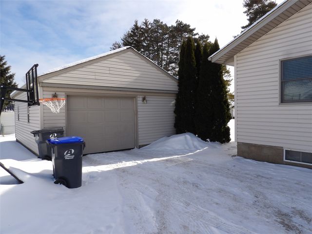 1315 OREGON Avenue, Erie, PA 16505