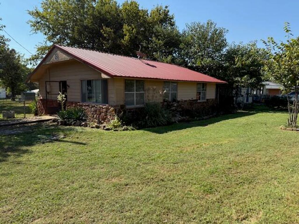 511 S Second Street, Langley, OK 74350