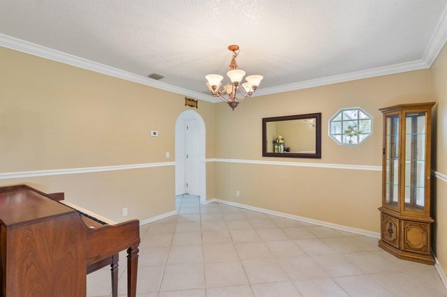 6934 Grapeview Boulevard (Main House), Loxahatchee, FL 33470